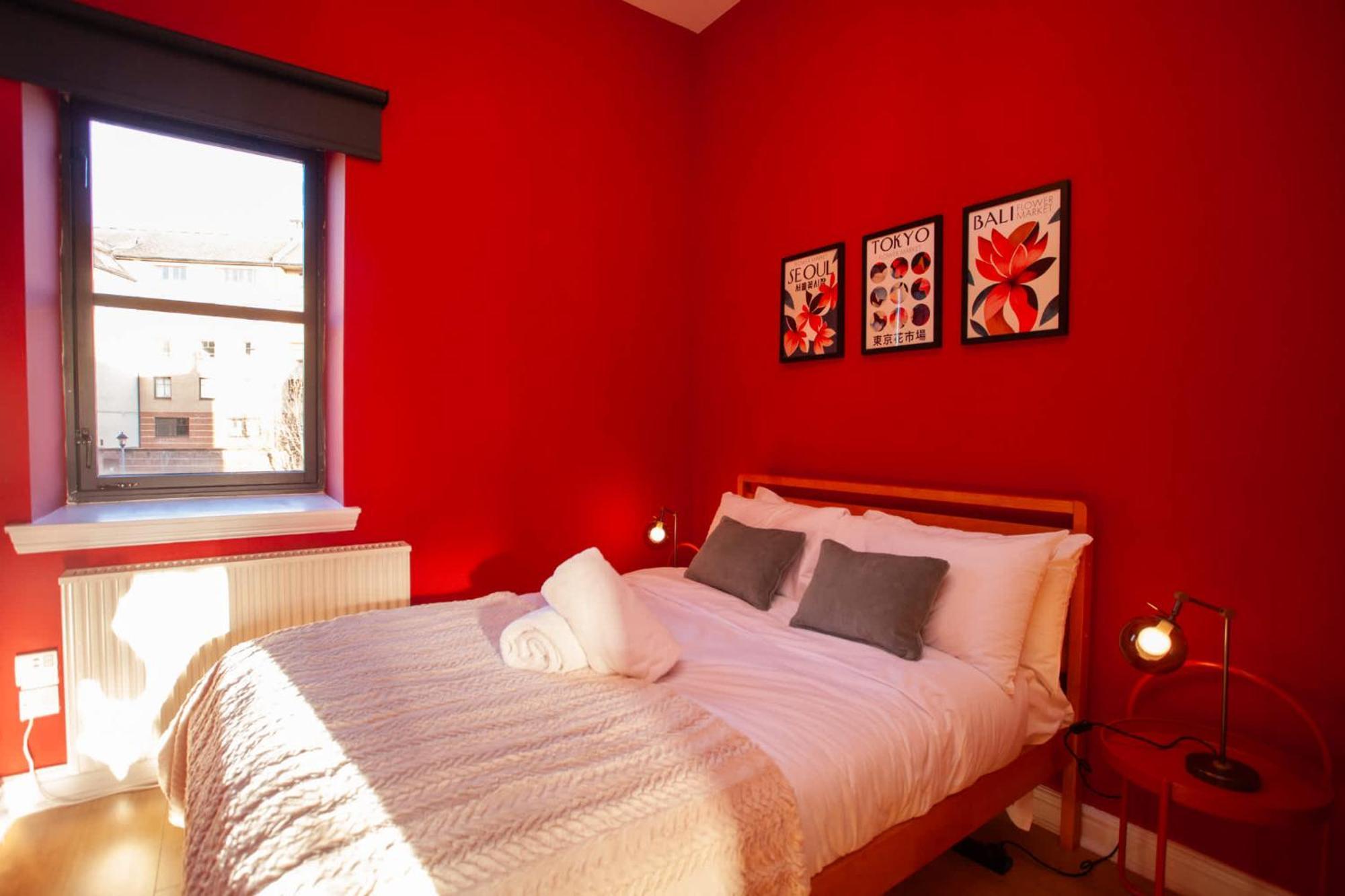 Glasgow Green Getaway With Free Parking Exterior photo
